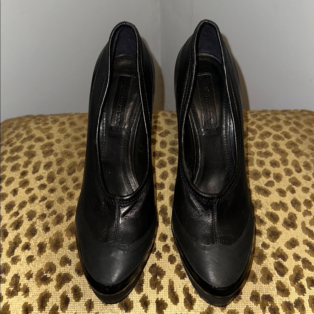 Burberry Black Platform Heels - Picture 9 of 16